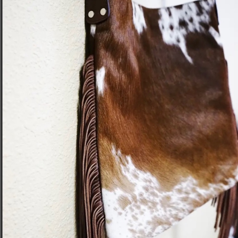 Cowhide Purse - Picture 3 of 6